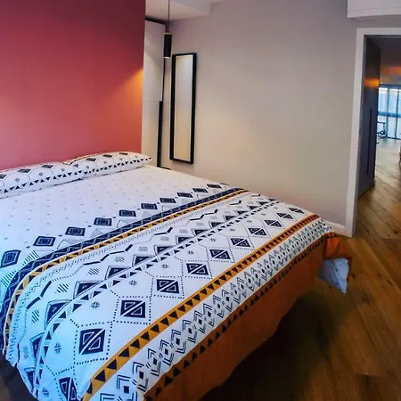 Hexagonal Design Валенсия