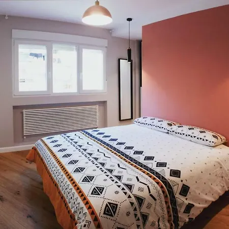 Hexagonal Design * Valencia